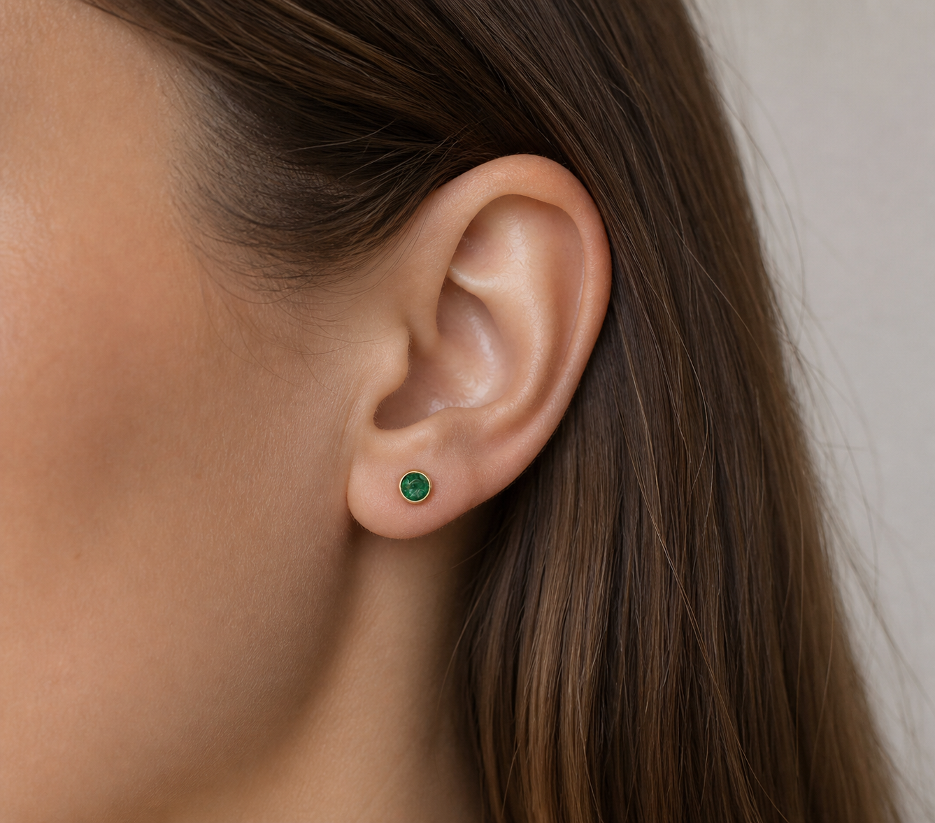 14K Emerald Studs