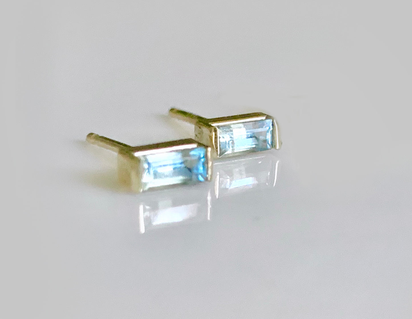 14K Aquamarine Baguette Mini Studs