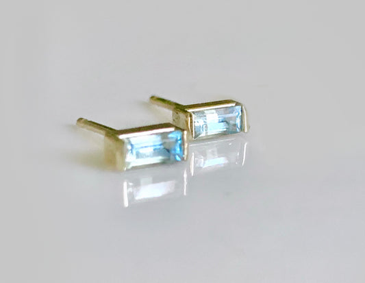 14K Aquamarine Baguette Mini Studs