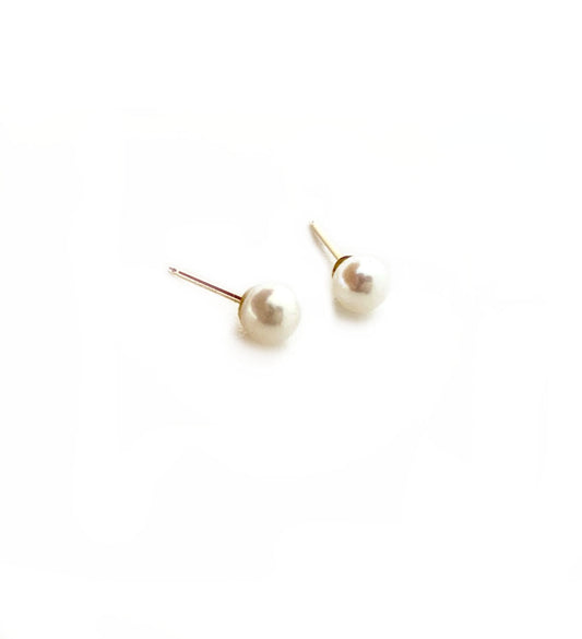 14k Pearl Studs